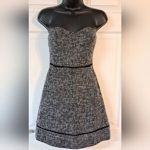 Kimchi Blue Black & White Tweed Strapless Dress